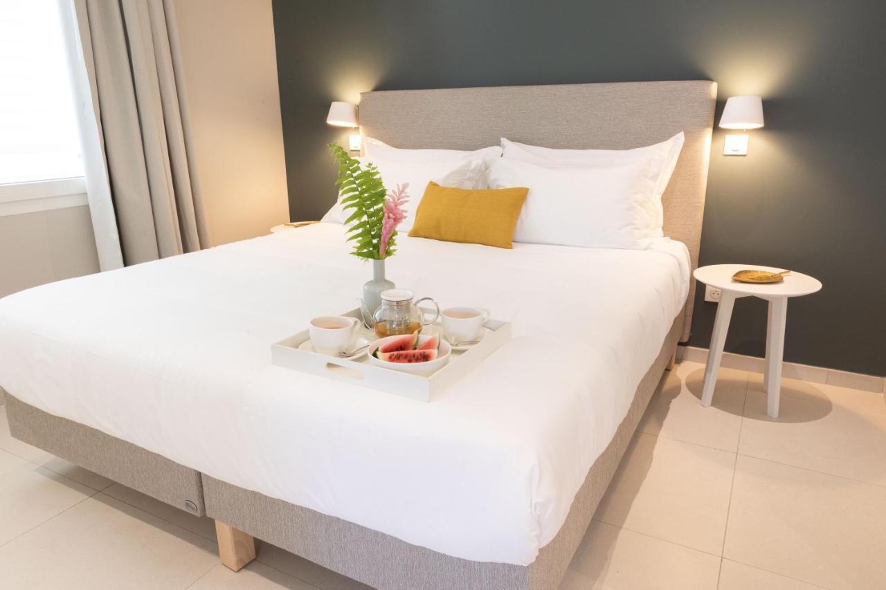 Eden Roc Appartements Le Diamant Bagian luar foto